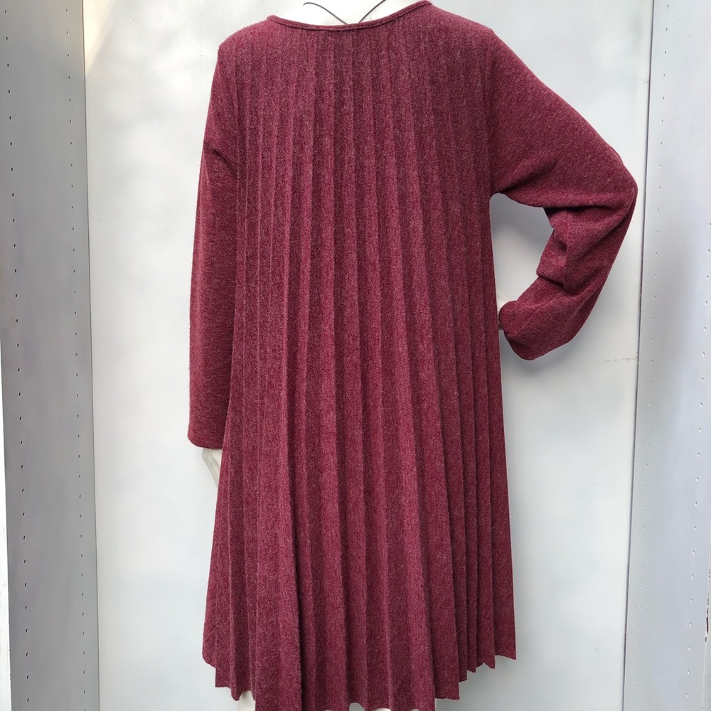 Vasna‎ Burgundy Dress Size M - Picture 3 of 11